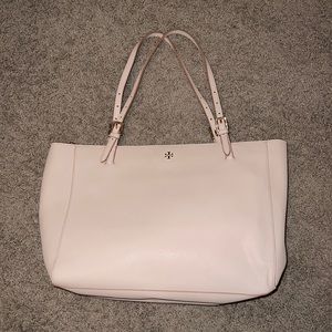 EUC Tory Burch York tote w/padded laptop sleeve